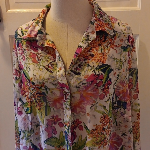 Rafaella Woman 1X button down blouse - Picture 2 of 3